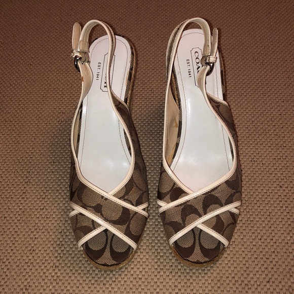 Coach Kara Espadrille Wedges Size 10 🎉HOST PICK 🎉 - Picture 2 of 9